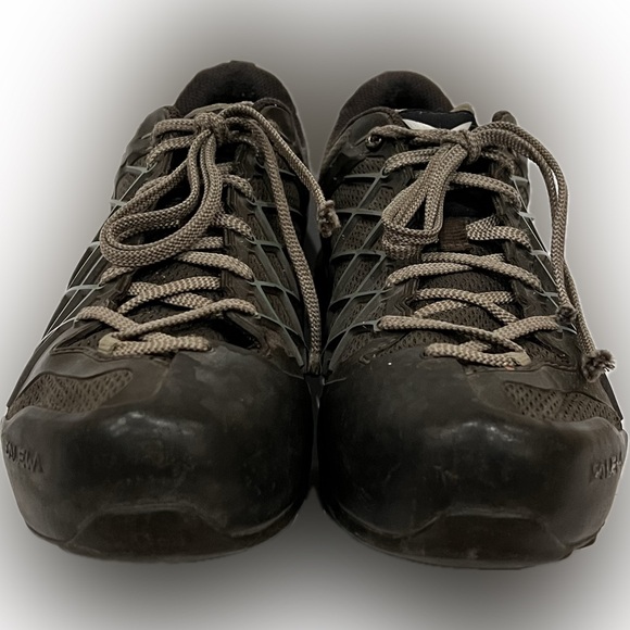 Salewa ortholite hiking boots. Men size 10.5 - Picture 10 of 11